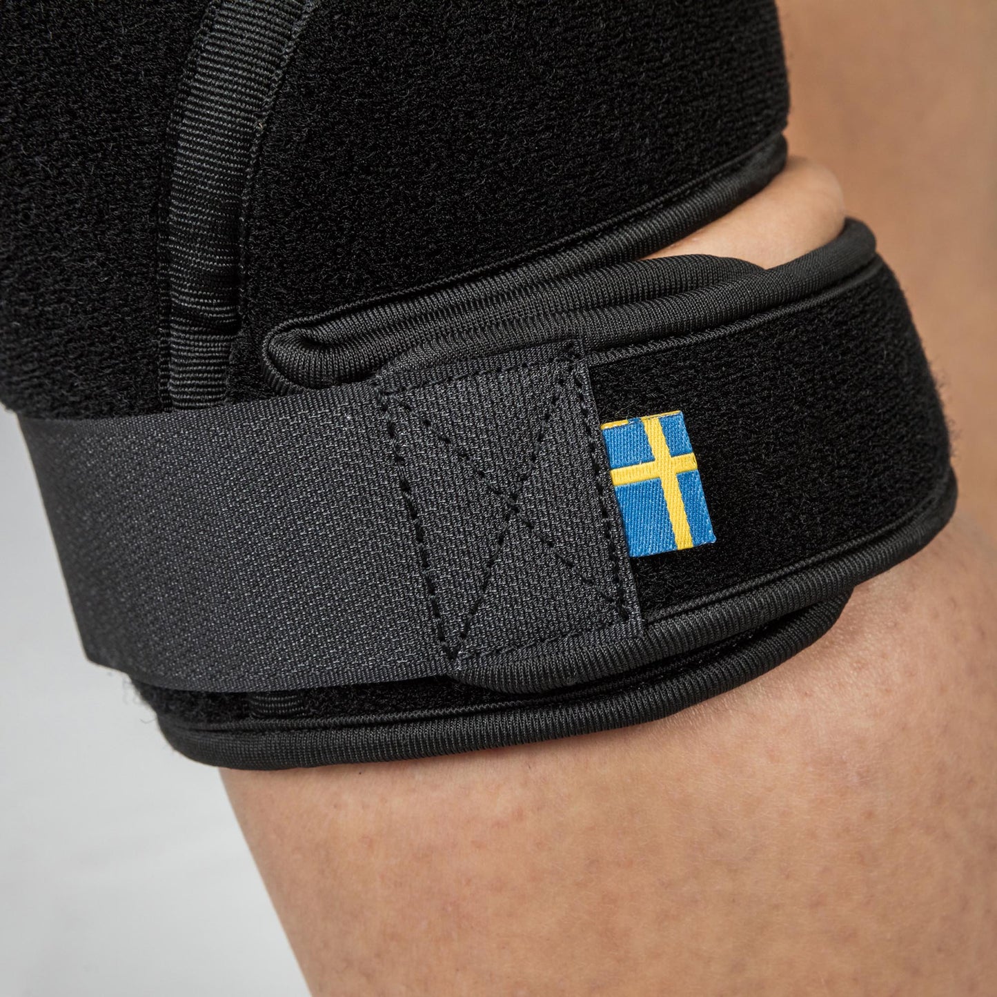 STRAPZ Adjustable Knee Brace