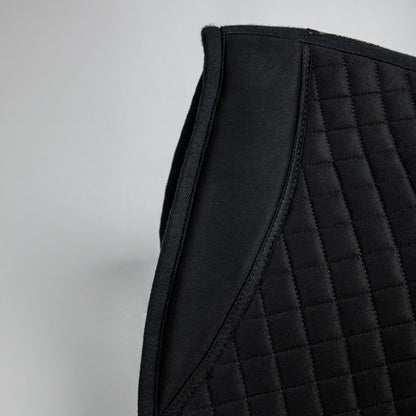 Saddlepad Jumping No III