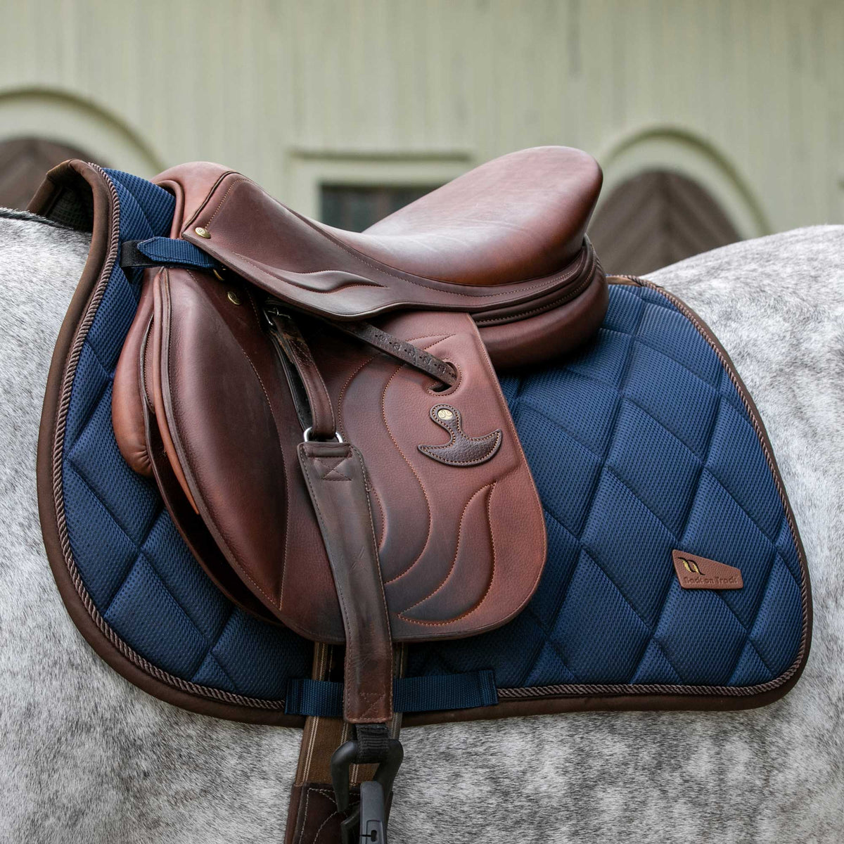 Airflow Saddle Pad Jumping