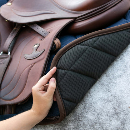 Airflow Saddle Pad Jumping