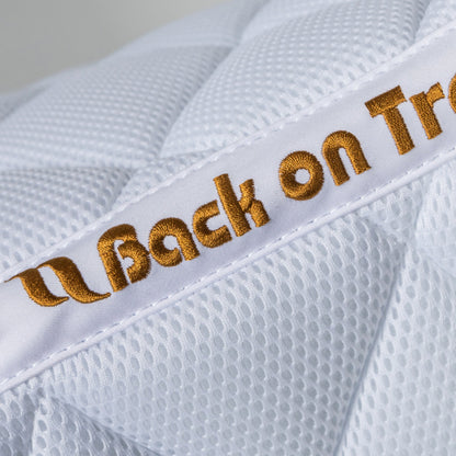 Airflow Saddle Pad Jumping