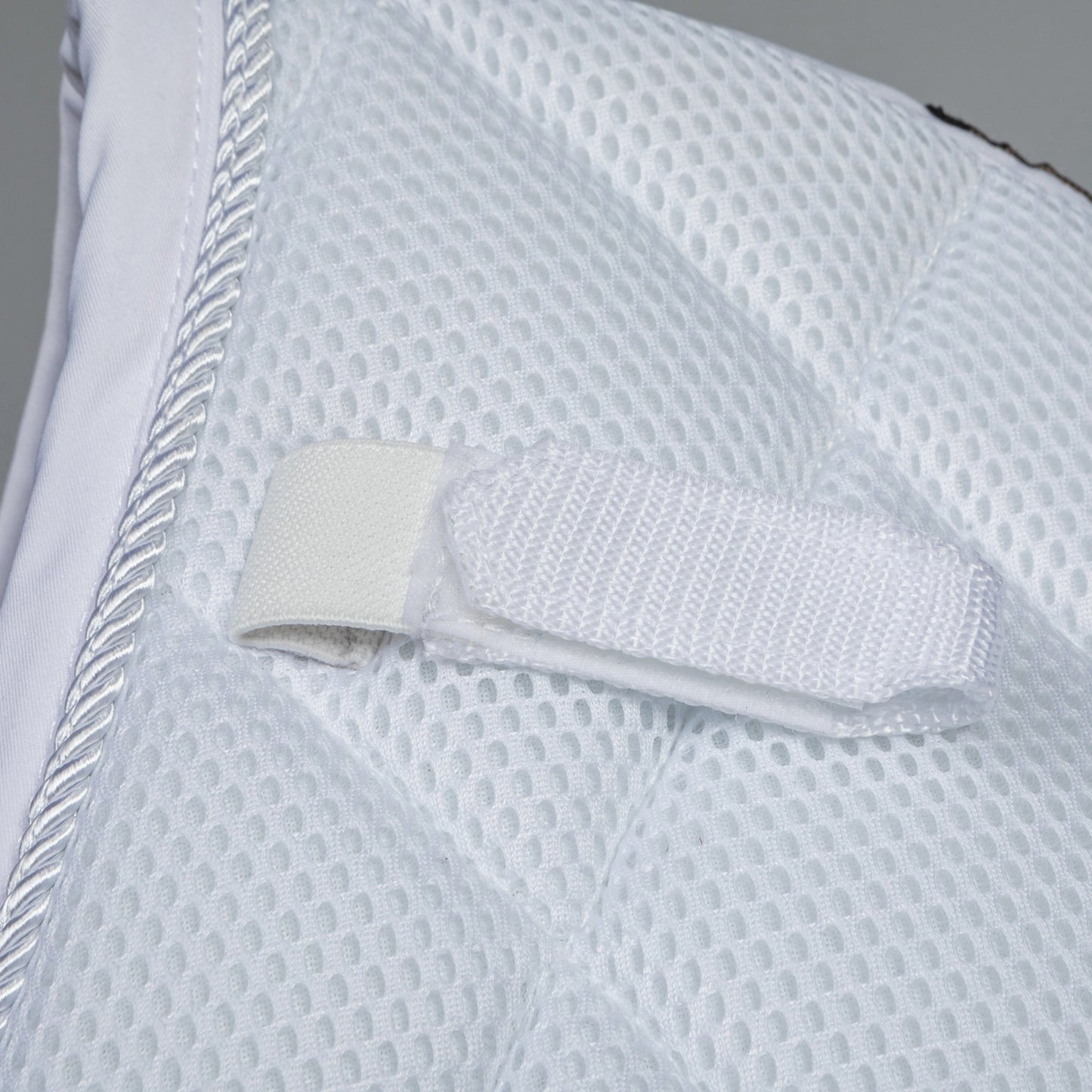 Airflow Saddle Pad Jumping