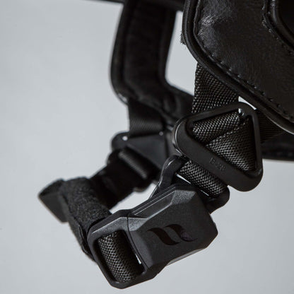 Caracas Riding Helmet Glossy Black