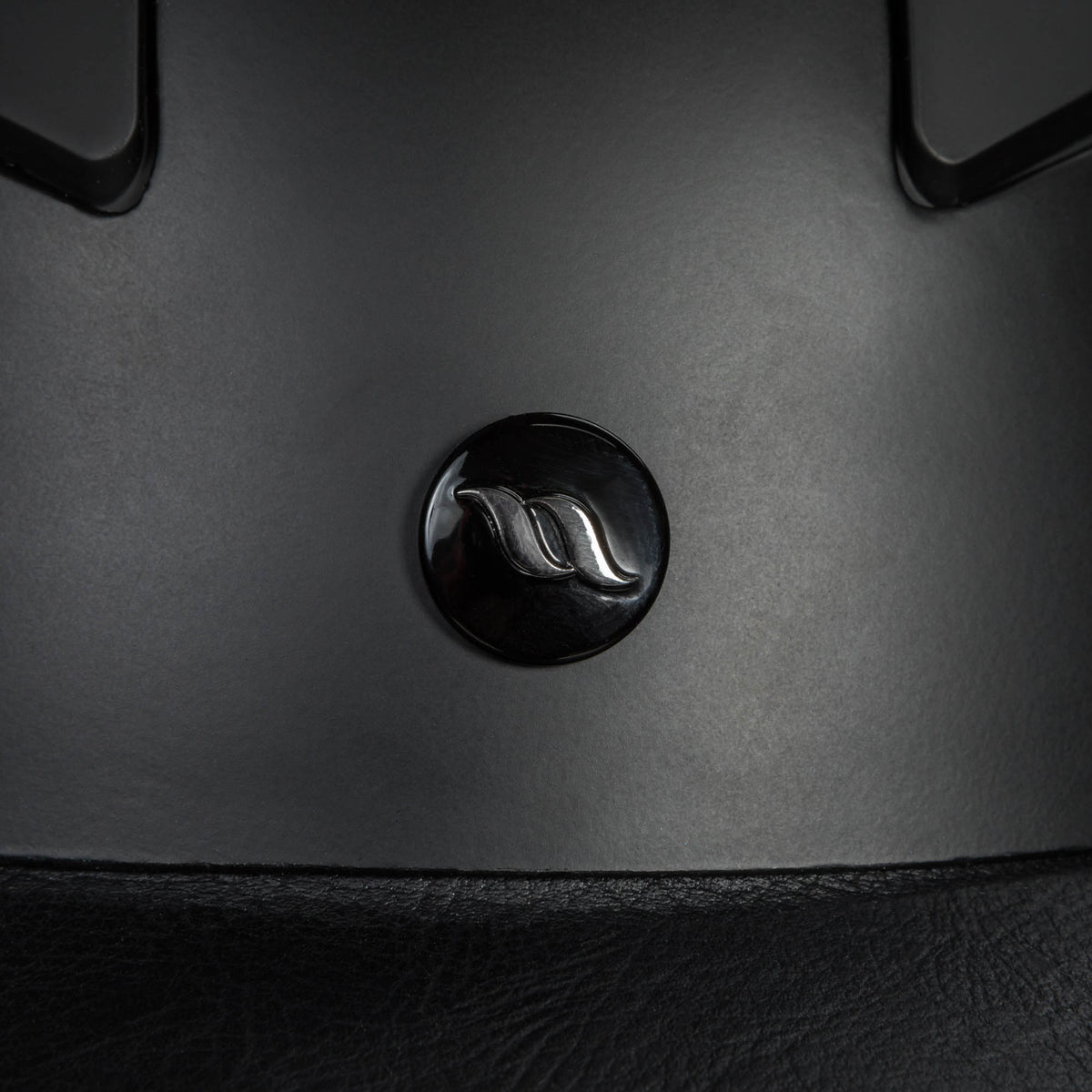 Neoz Smooth Top Riding Helmet