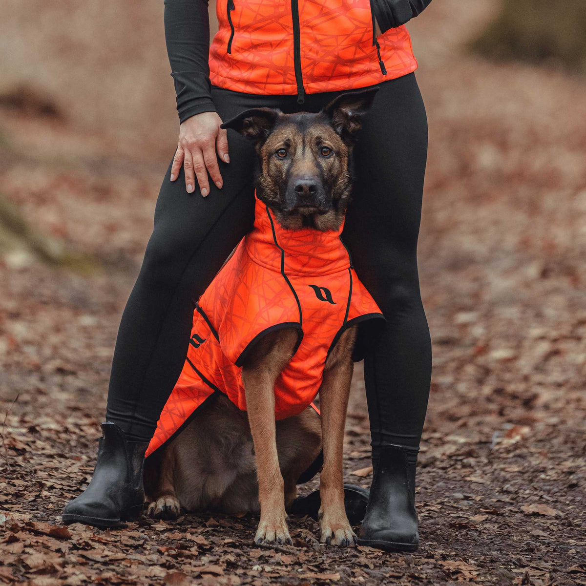 BARK Softshell Dog Coat, High set tail
