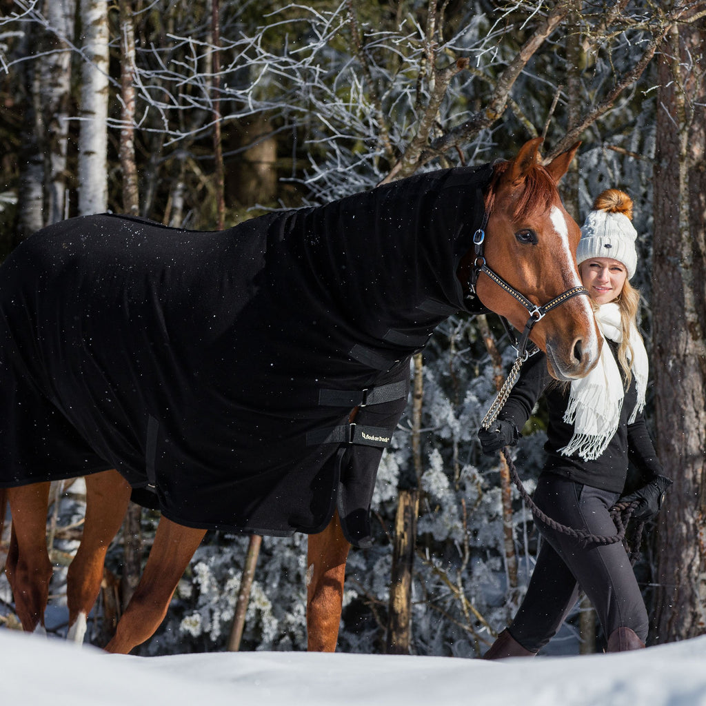 Fleecetäcke Supreme med hals - Back on Track Sverige (5300189298843)