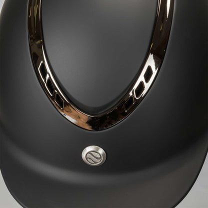 EQ3 "Pardus" Reithelm - Smooth Top, Schwarz